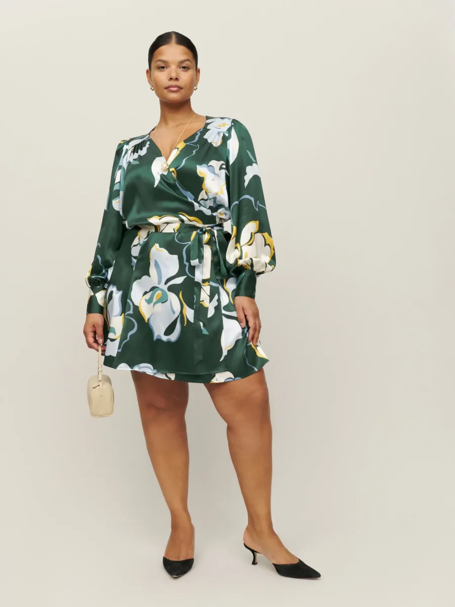 Reformation Floral Green Chrisley Silk Wrap Dress - Imagen 6