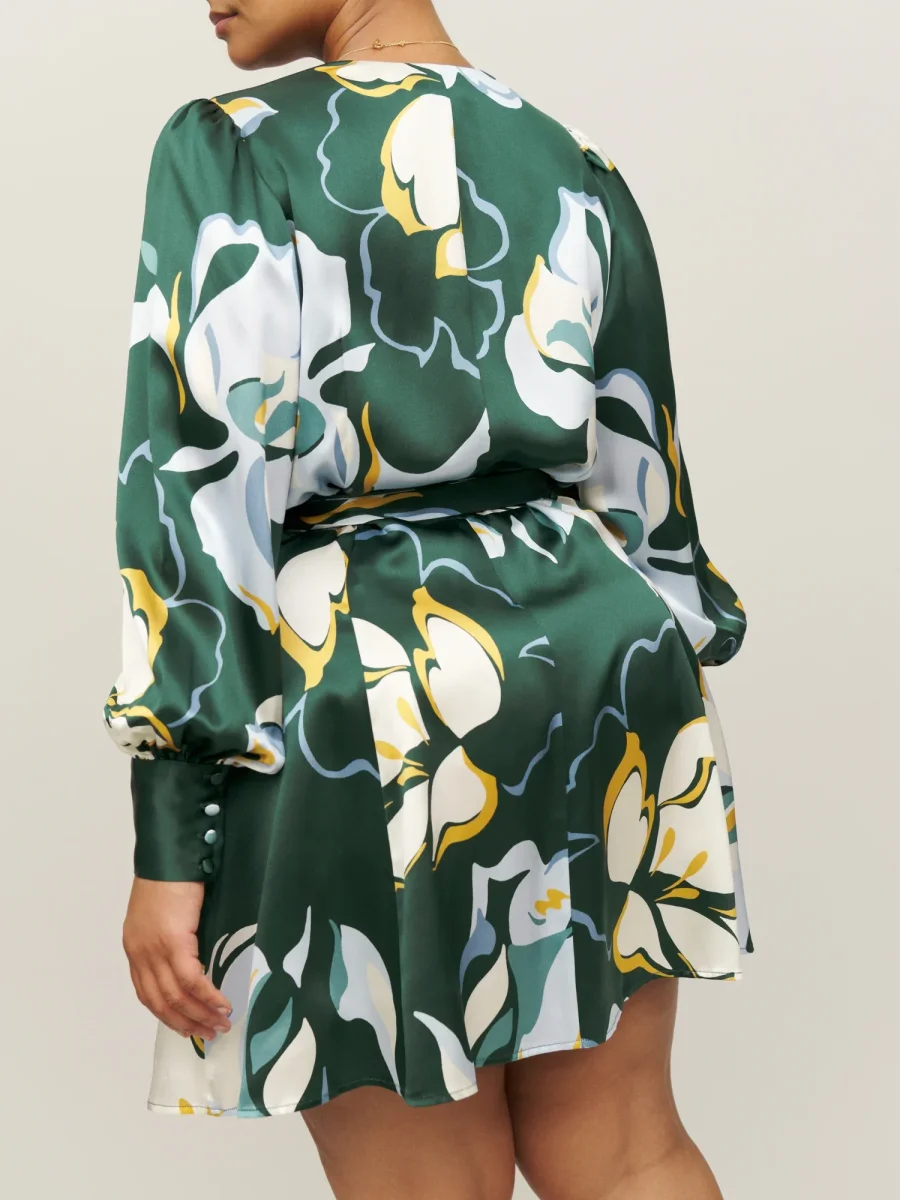 Reformation Floral Green Chrisley Silk Wrap Dress - Imagen 8