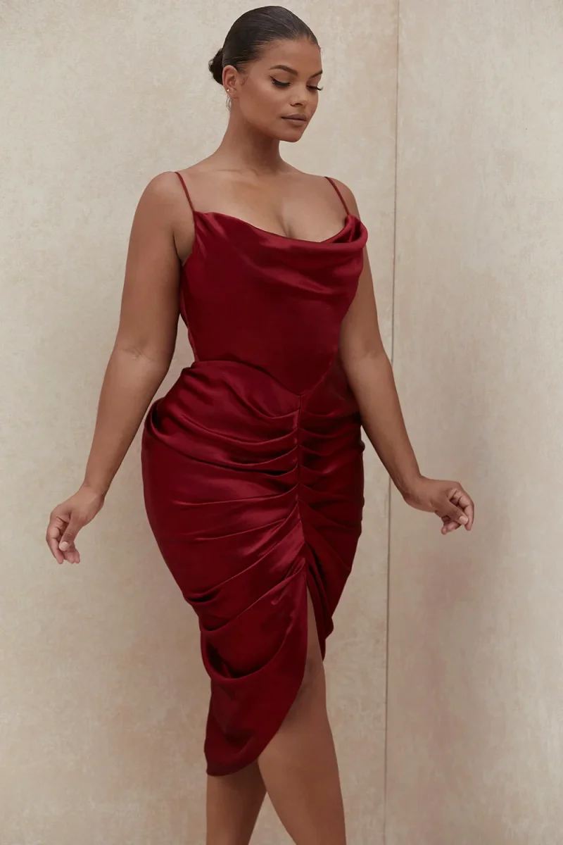 House Of CB Nera Wine Red Corseted Satin Midi Dress - Imagen 2