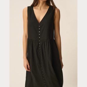 Vestido largo sin mangas negro