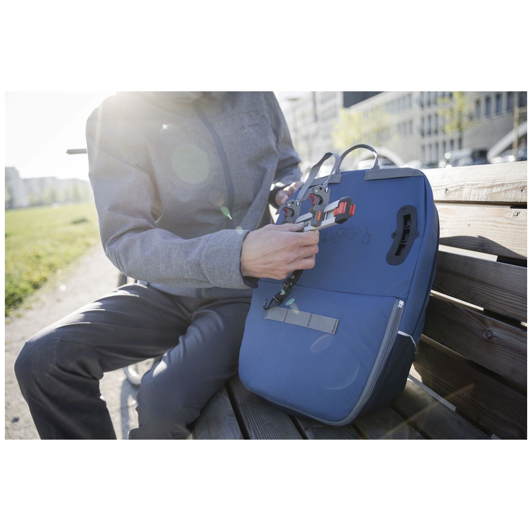 Alforja / Mochila Cycle 22L Azul - Imagen 7