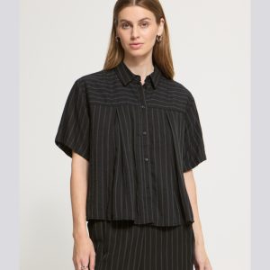 Camisa manga corta de raya diplomática