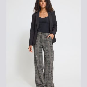 Pantalón de cuadros marrones