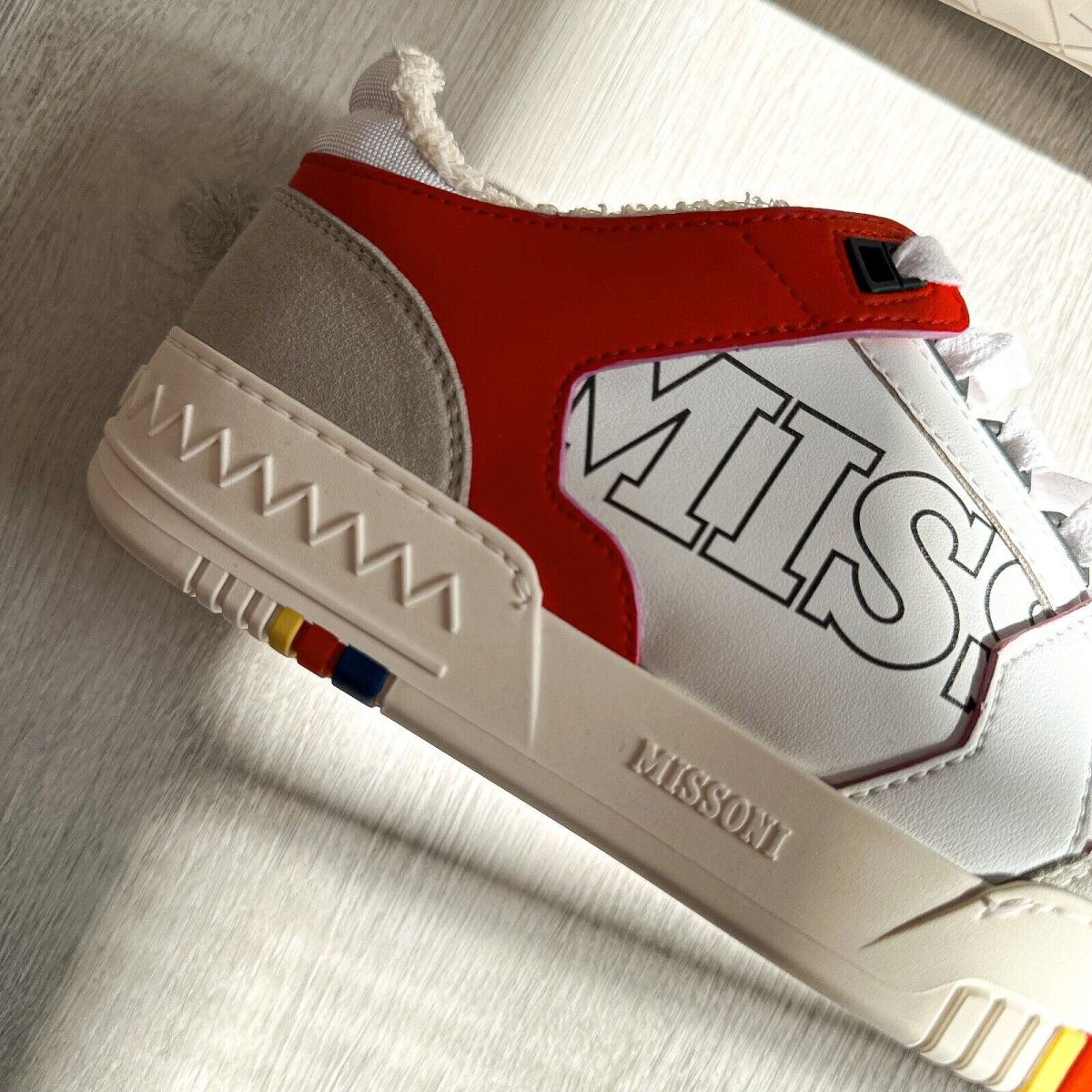 MISSONI Logo 90 White Red Trainers Sneakers + Chevron Bag - Imagen 9