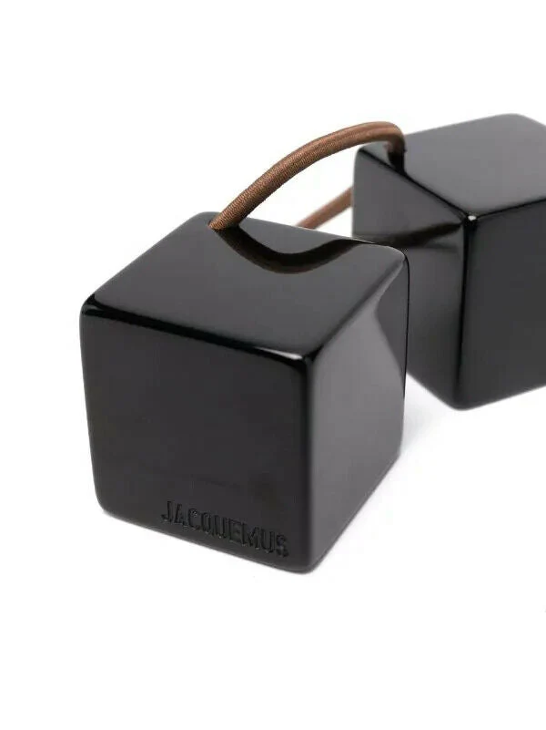 Jacquemus Black Engraved-Logo Cube Hair Tie - Imagen 3
