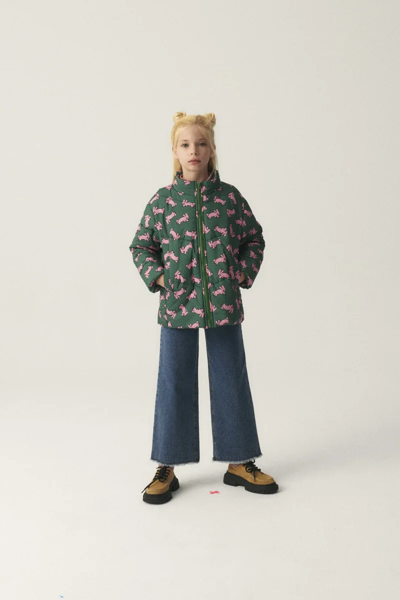 Abrigo unisex plumífero corto con estampado de conejos - Imagen 7