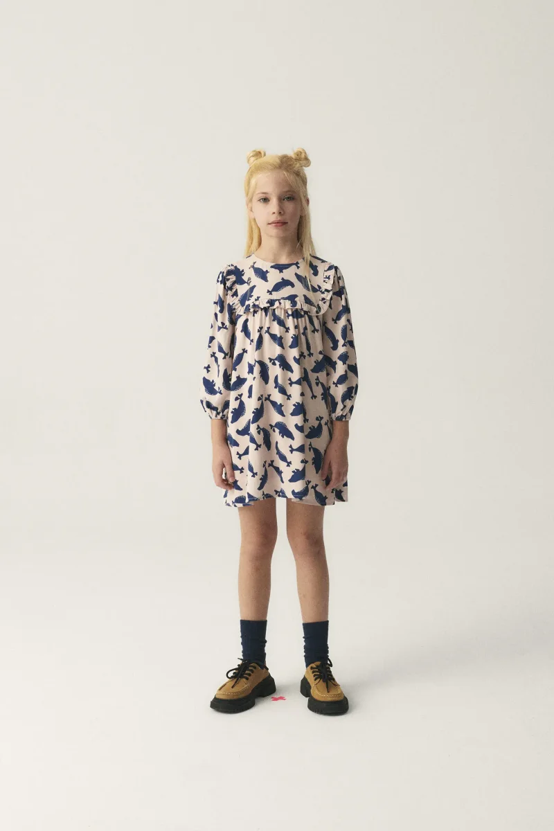 Vestido corto camisero de niña con estampado de focas