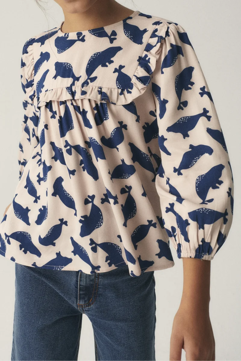 Top de niña con volantes y estampado de focas - Imagen 4