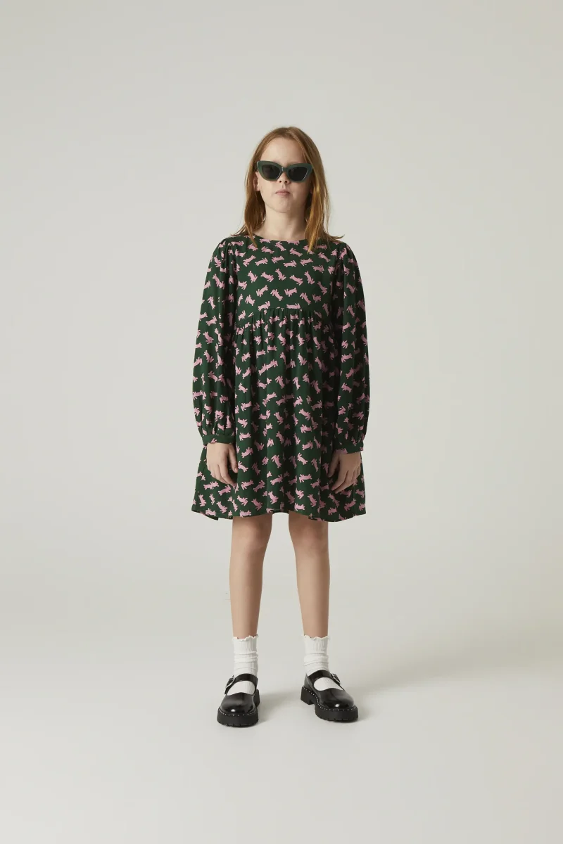Vestido corto de niña con estampado de conejos