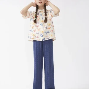 Camisa de niña estampado lazos