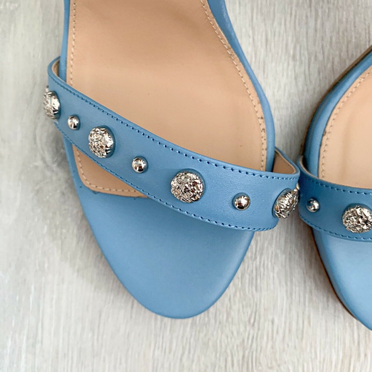 RACINE CARRÉE Studded Azure Blue Sandal Block High Heels - Imagen 8