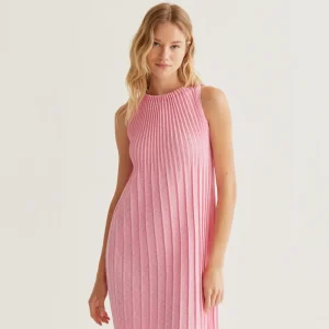 Vestido largo plisado rosa
