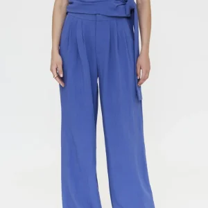 Pantalón azul fluído