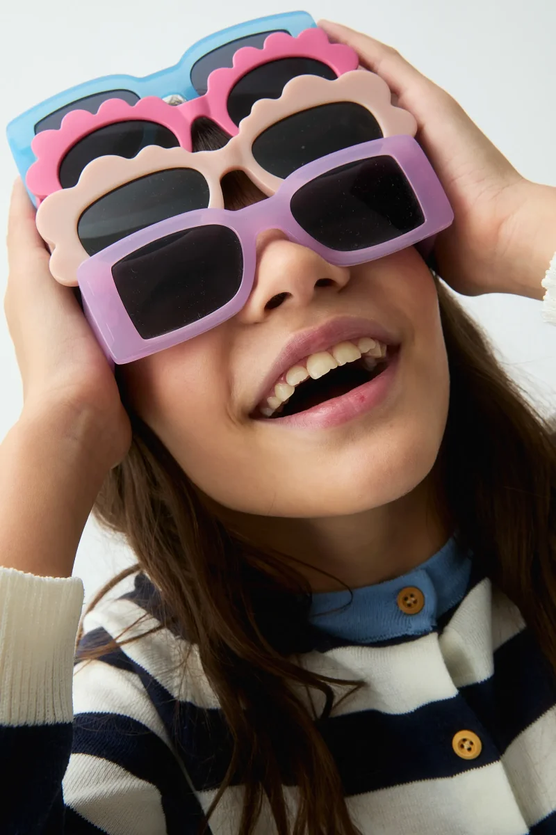Cárdigan de niña con estampado con rayas blanco y azul - Imagen 5