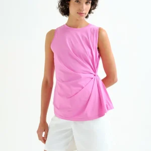 Camisa rosa 100% algodón con detalle drapeado