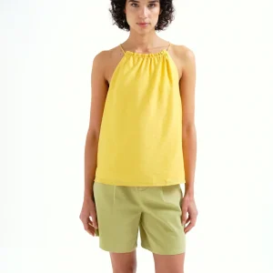 Top halter amarillo