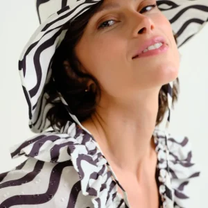 Sombrero con estampado Wave Black & White