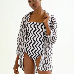 Camisa playera con estampado Wave Black & White