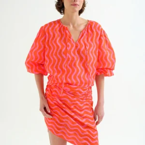 Top playero con estampado Wave Red & Pink