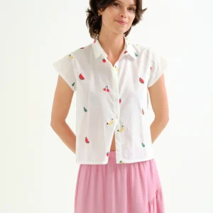 Camisa blanca 100% algodón con bordado de Ensalada de frutas