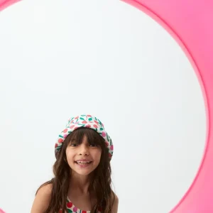 Gorro de niña con estampado Guinda