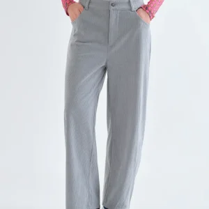 Pantalón de pana azul claro