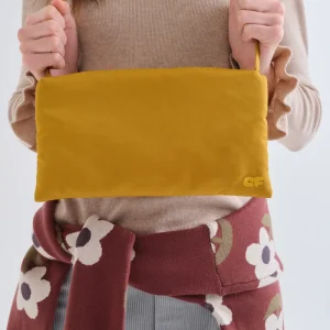 Bolso de hombro amarillo mostaza