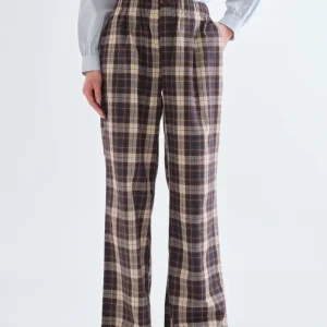 Pantalón 100% algodón con estampado de cuadros marrón