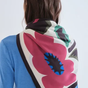 Pañuelo con estampado Neo Garden