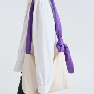 Bolso de hombro multicolor blanco crudo y morado