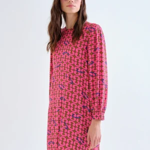 Vestido corto con estampado Catena