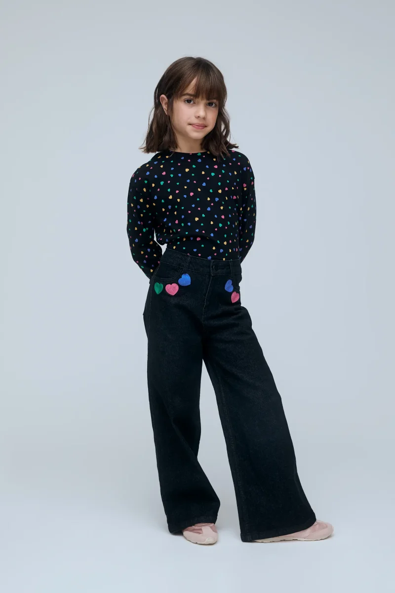 Pantalón vaquero de niña con bordado Candy - Imagen 2