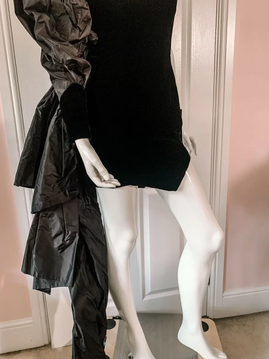 Alexandre Vauthier Black Velvet Dramatic Drape Detail Dress - Imagen 3