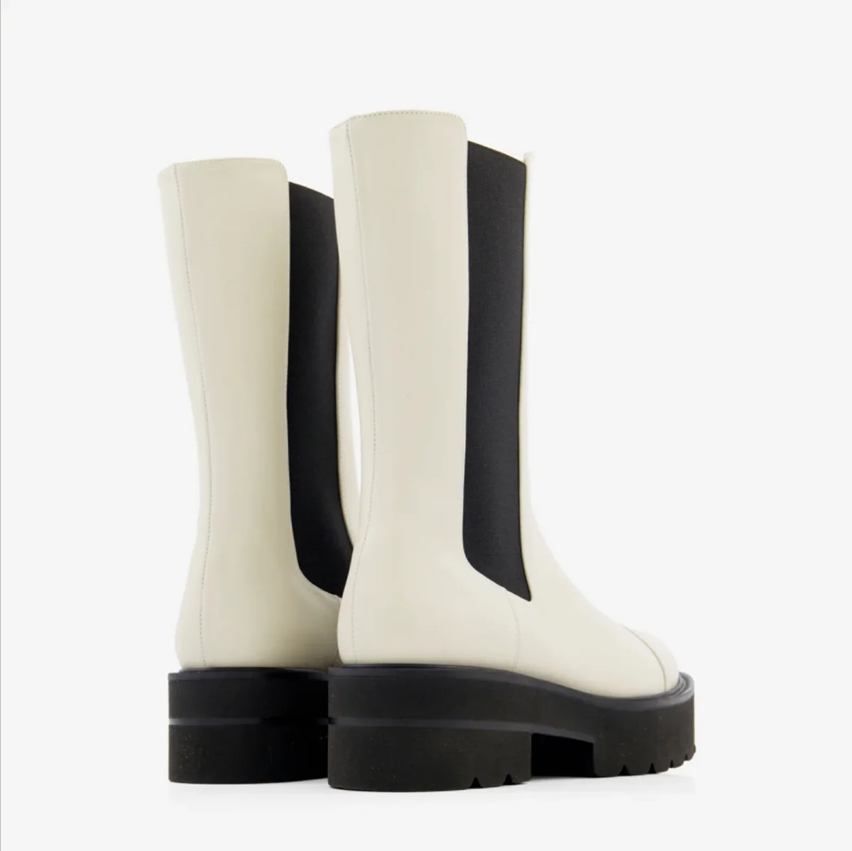Stuart Weitzman Presley Chunky Chelsea Oat White Utility Boots - Imagen 7