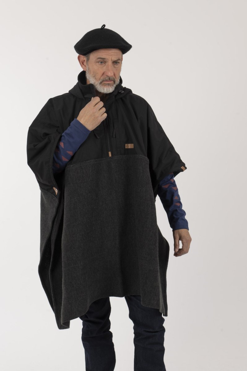 Poncho Taita Unisex Negro/Marengo - Imagen 2