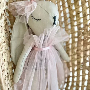 Boneca Emilia