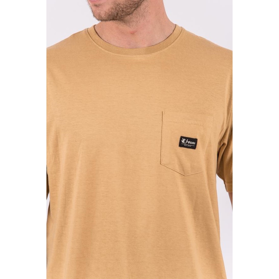 Polera con Bolsillo Mc Hombre Cafe - Imagen 4