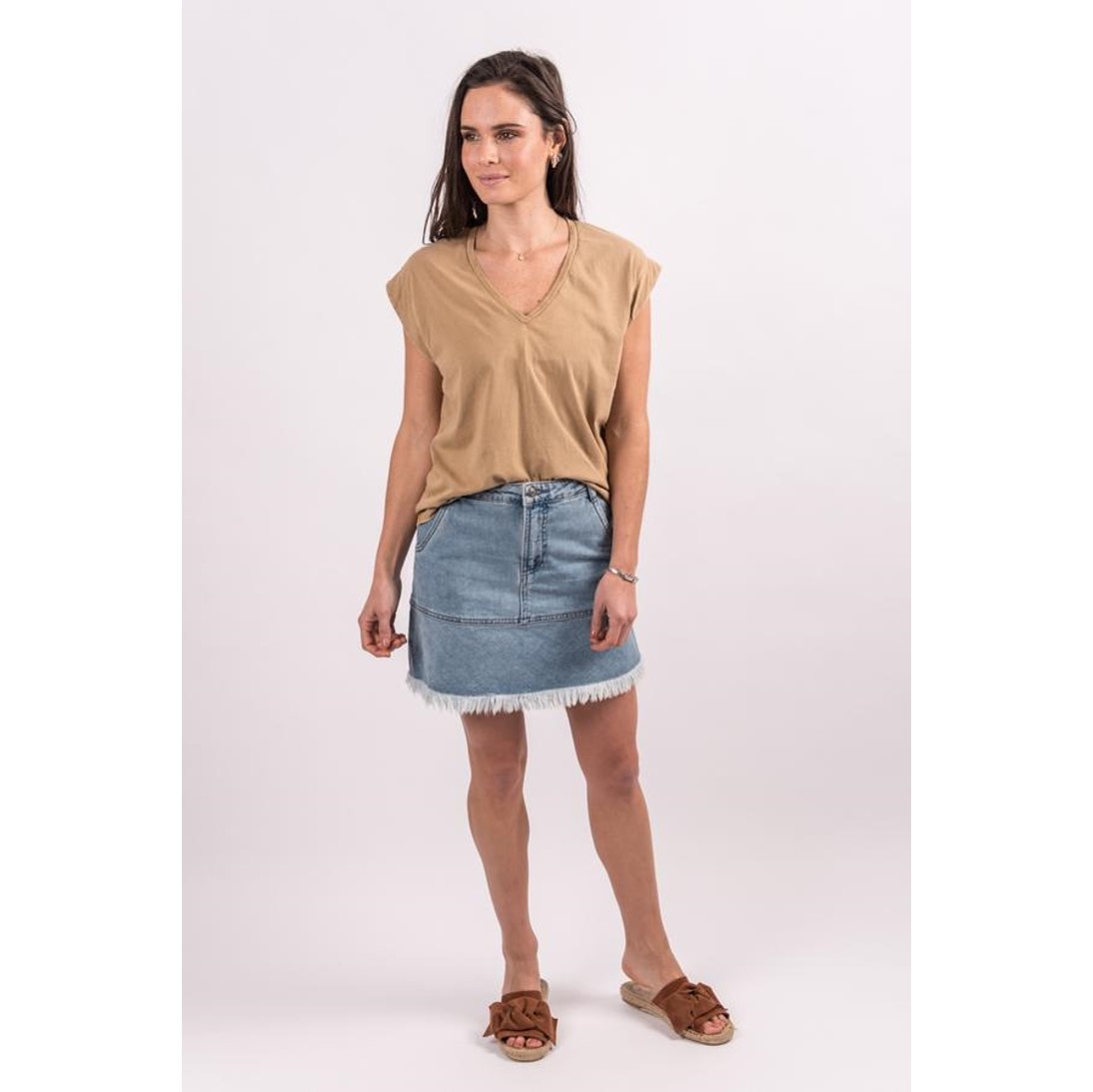 Polera Niza Mujer Café - Imagen 4