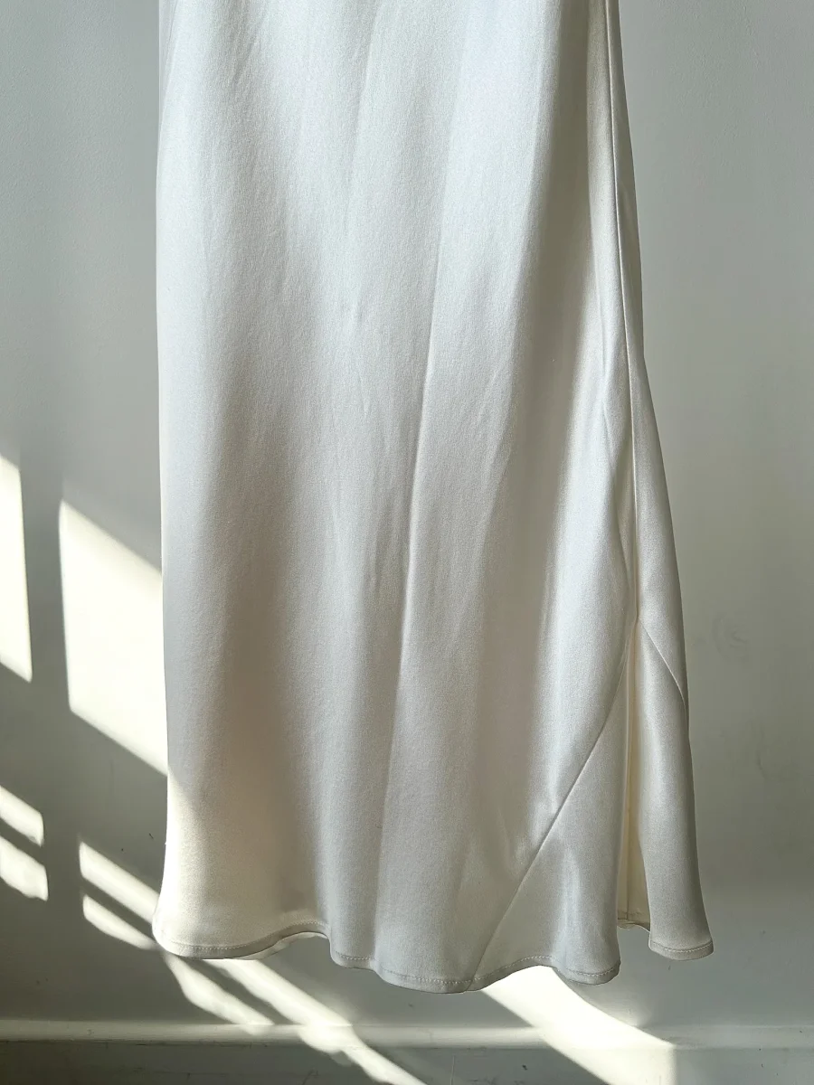 Galvan Bridal Ibiza White Satin One Shoulder Wedding Dress - Imagen 8