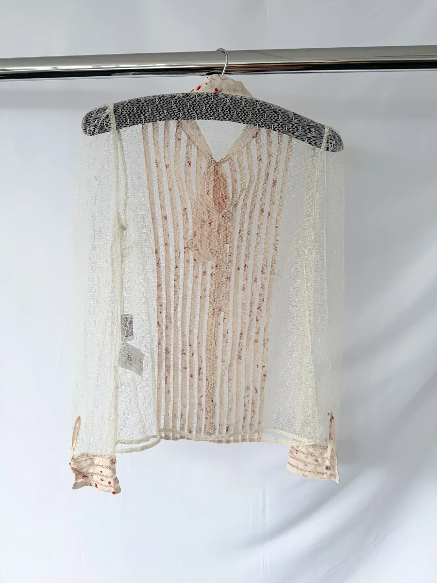 Red Valentino Bow Tie Sheer Floral Detail Blouse - Imagen 6