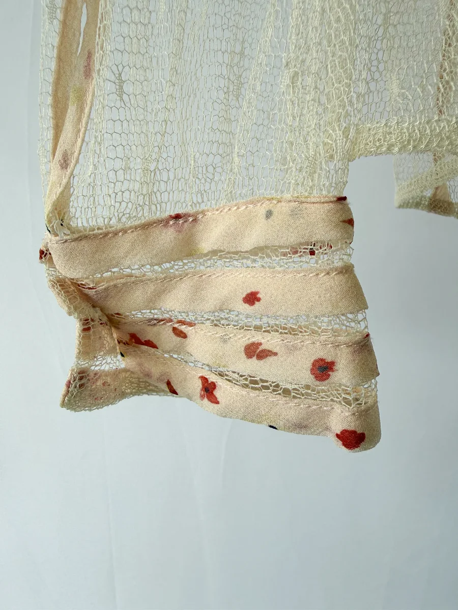 Red Valentino Bow Tie Sheer Floral Detail Blouse - Imagen 7