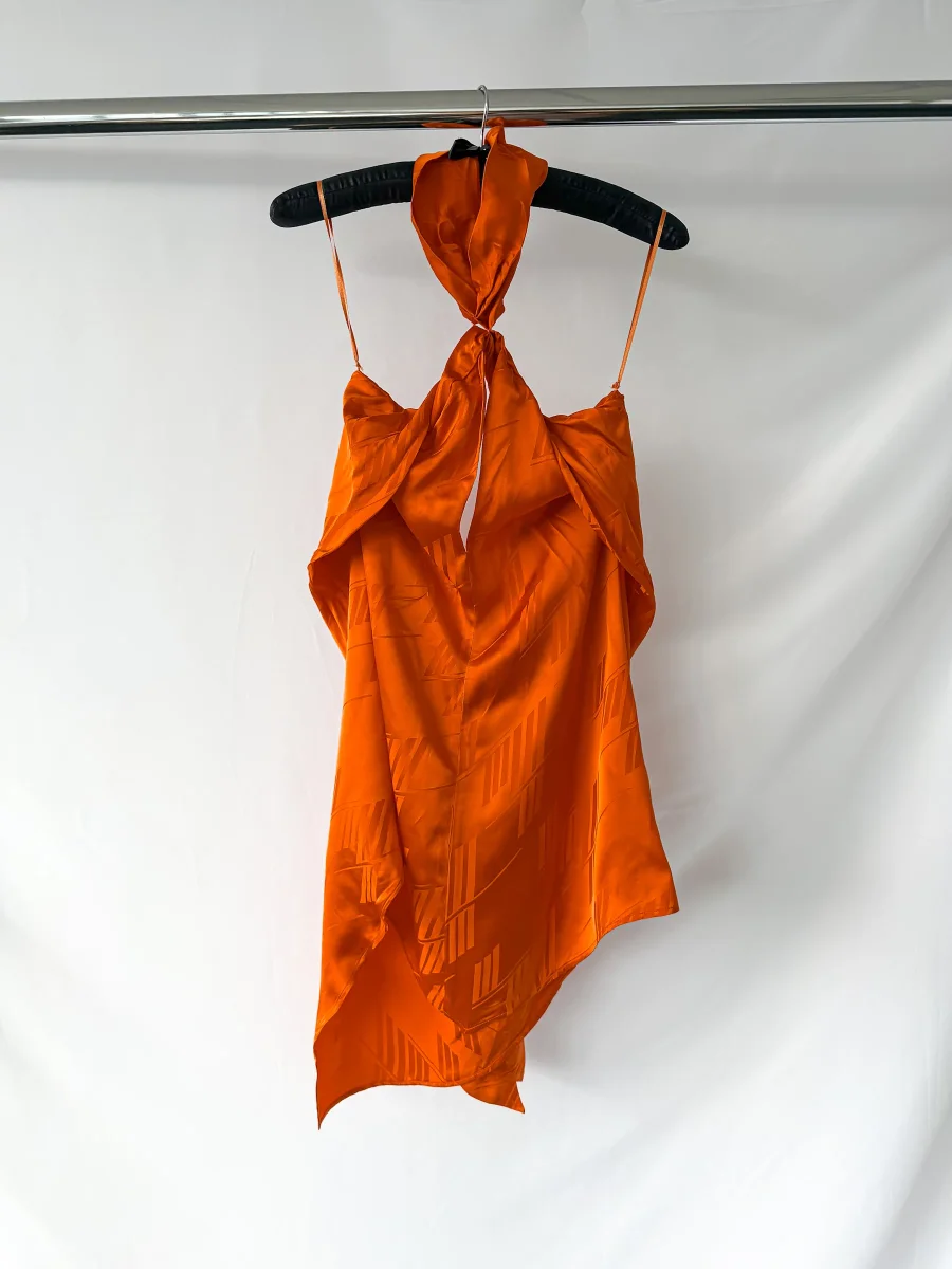 The Attico Orange Becky Halterneck Satin Mini Dress - Imagen 4