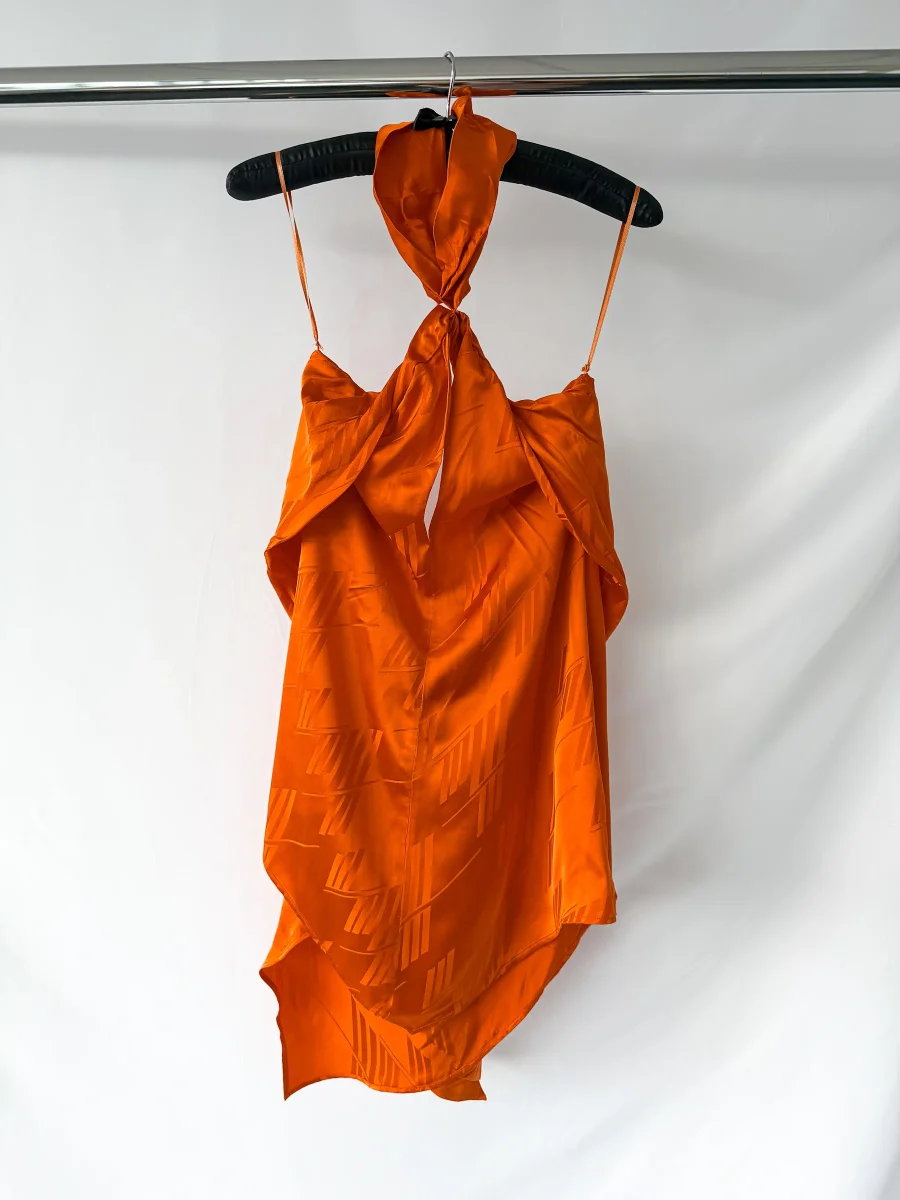 The Attico Orange Becky Halterneck Satin Mini Dress - Imagen 6