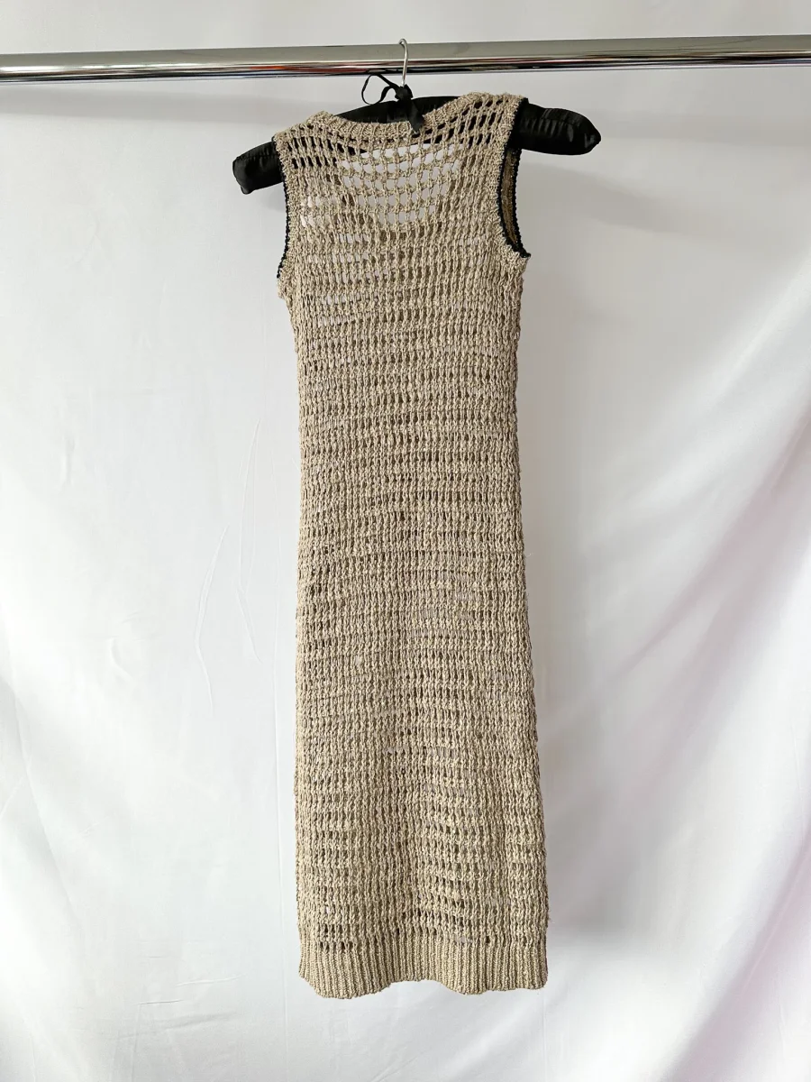 Brunello Cucinelli Beige Crochet Open Knit Linen Silk Blend Sleeveless Midi Dress - Imagen 6