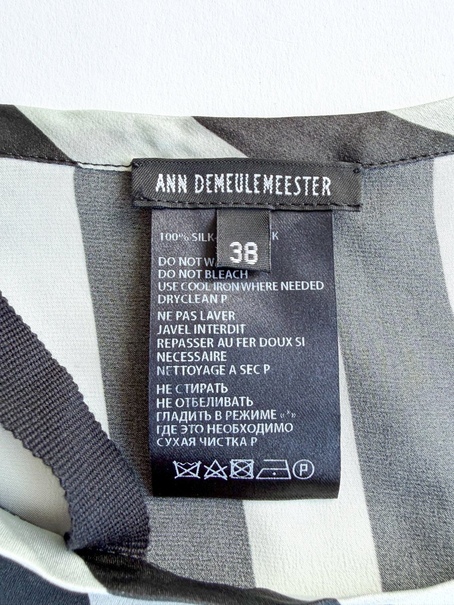 Ann Demeulemeester Silk Black & White One Shoulder Top - Imagen 6