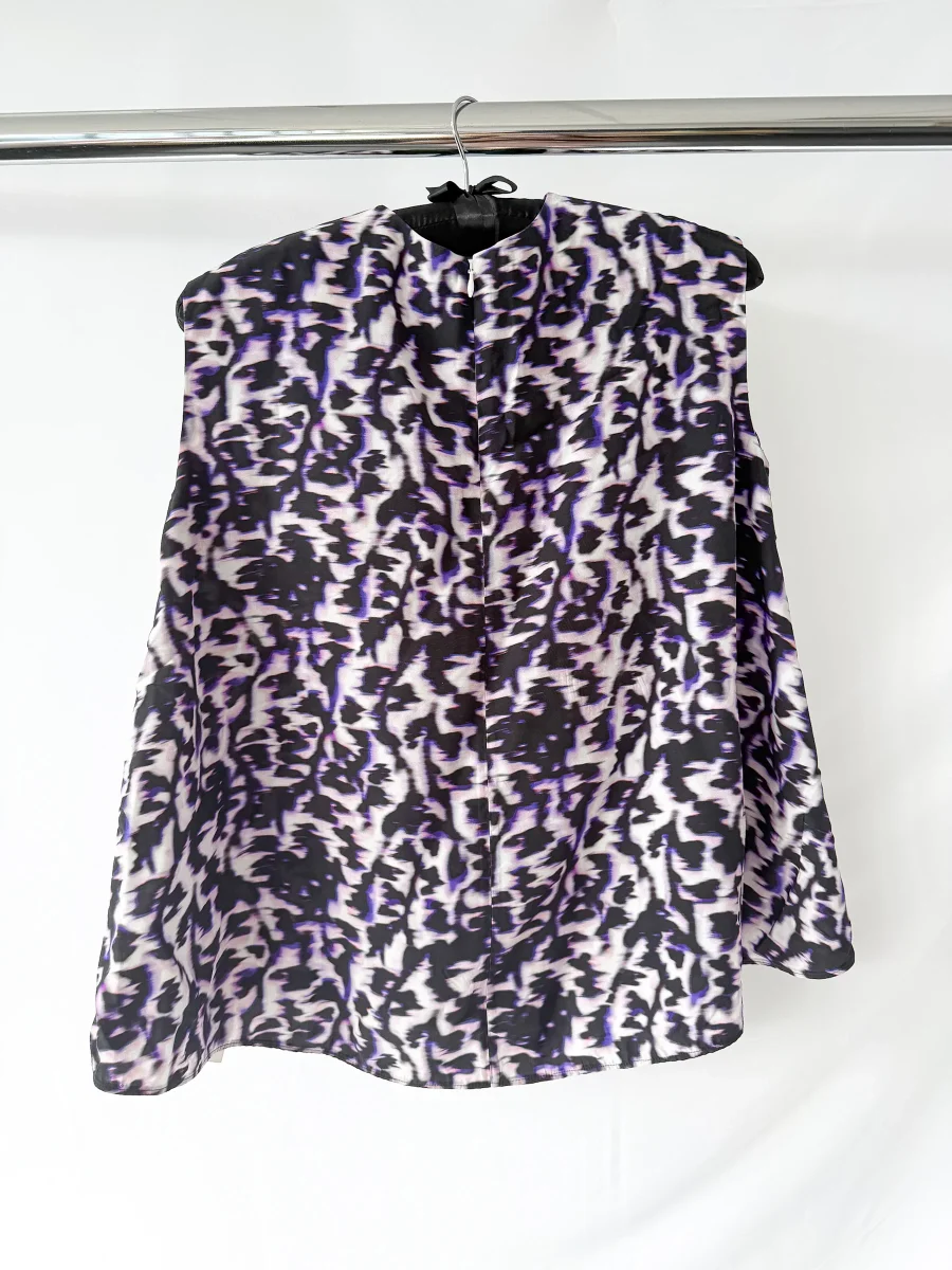 Balenciaga Purple Leopard Print Sleeveless Blouse - Imagen 5