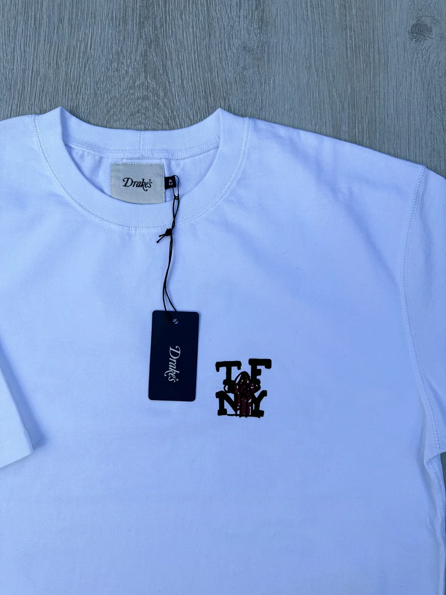 Drake's X Throwing Fits White Print Tee Shirt - Imagen 4