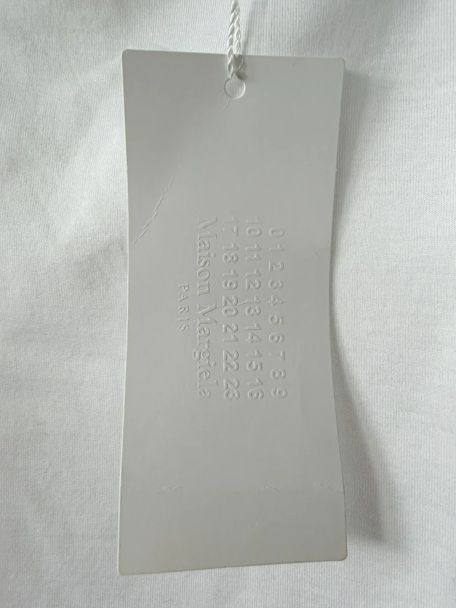 Maison Margiela 1 White Long Sleeve Cold Shoulder Neon Detail Top - Imagen 3