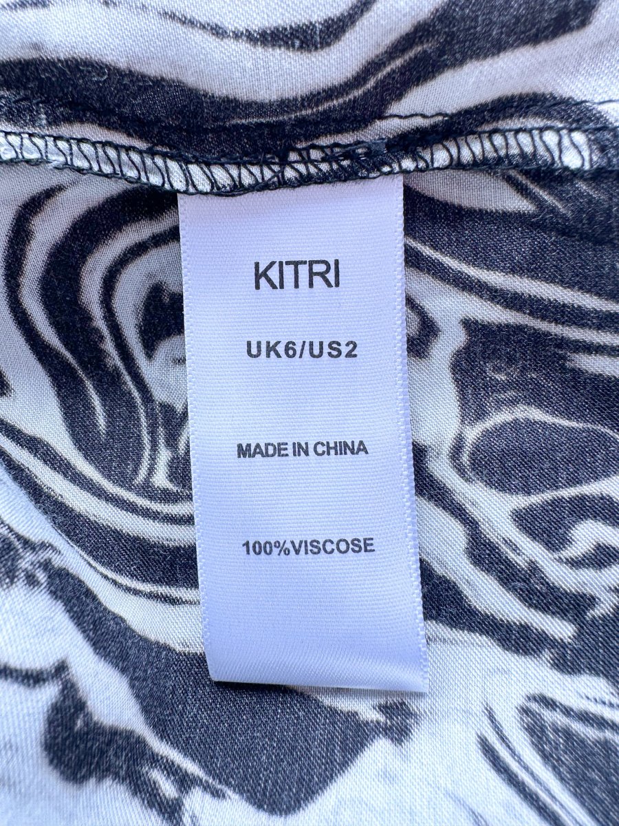 Kitri Abstract Marble Black White Print Blouse Shirt - Imagen 7