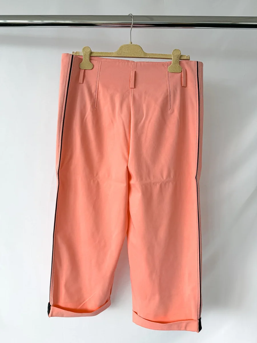 Emilio Pucci Salmon Pink Belted Crop Trousers - Imagen 5